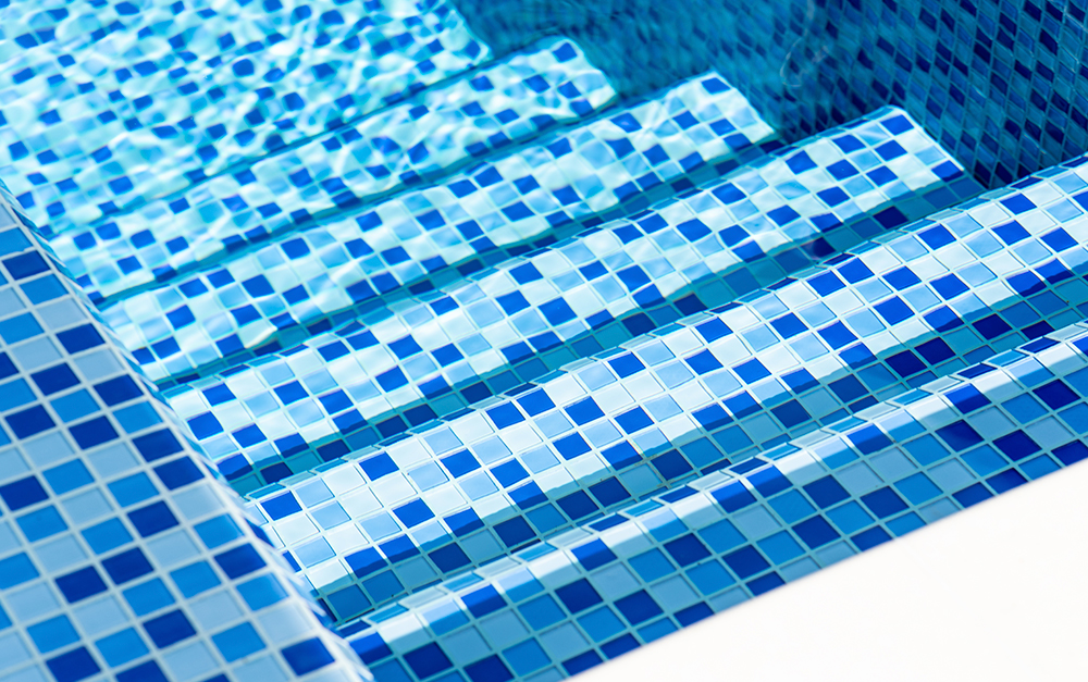 Você já se perguntou qual o custo da instalação de vinil para piscinas? Então clique aqui e saiba todos os detalhes sobre o assunto.